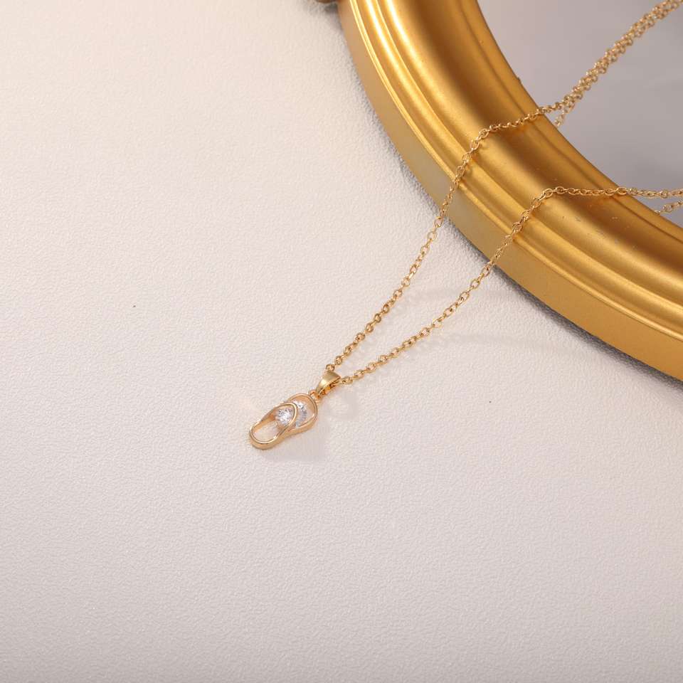 Copper Creative Slipper Zircon Pendant Gold Plated Elegant Women's Party Wedding Necklace Stainless Steel Chain