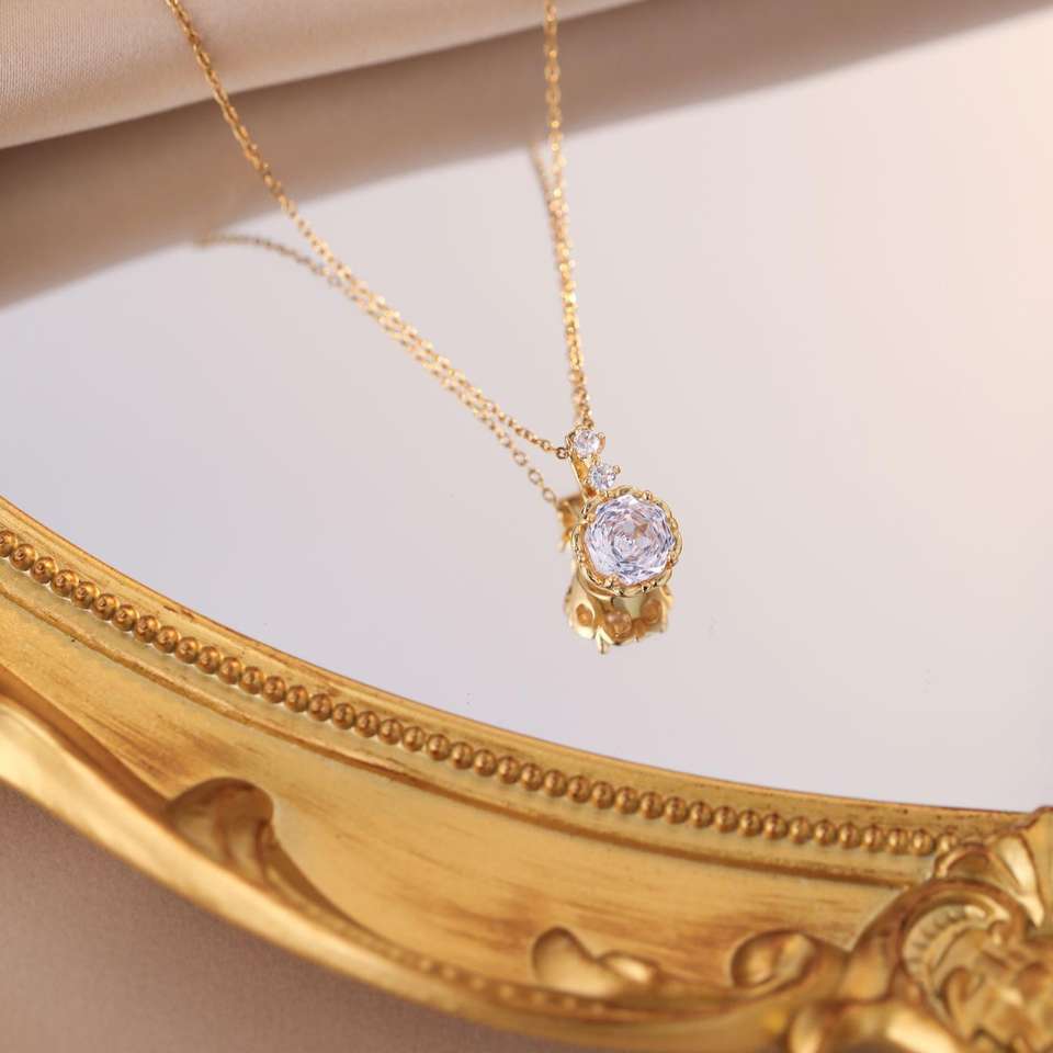 Copper Rose Section Zircon Gold Plated Pendant Elegant Women's Party Wedding Necklace Stainless Steel Chain
