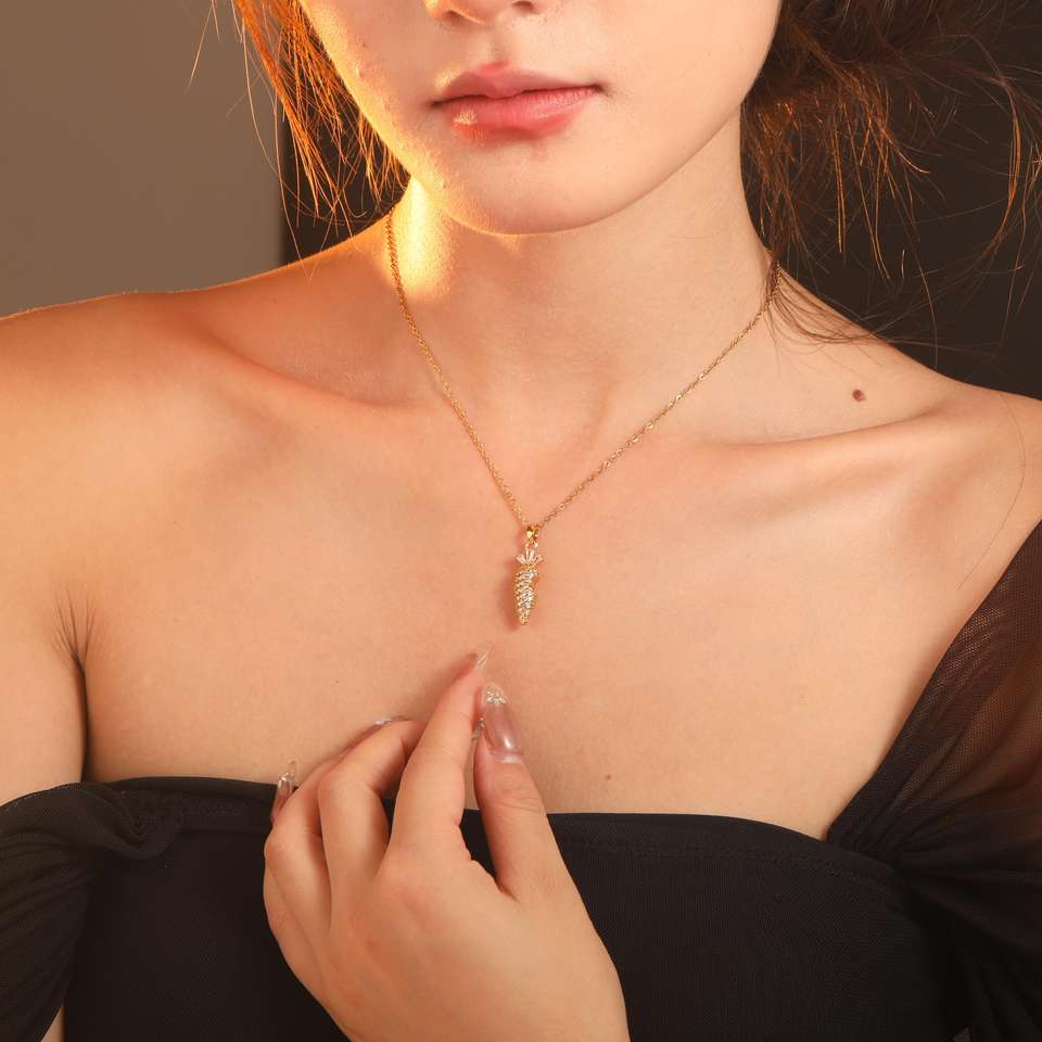 Fashion Simple Lucky Stainless Steel Chain Creative Design Radish Pendant