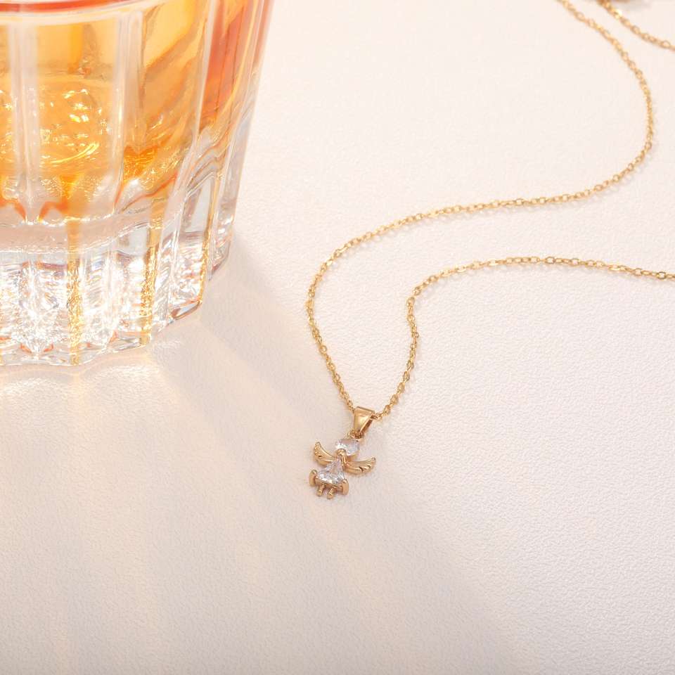 White Zircon Necklace