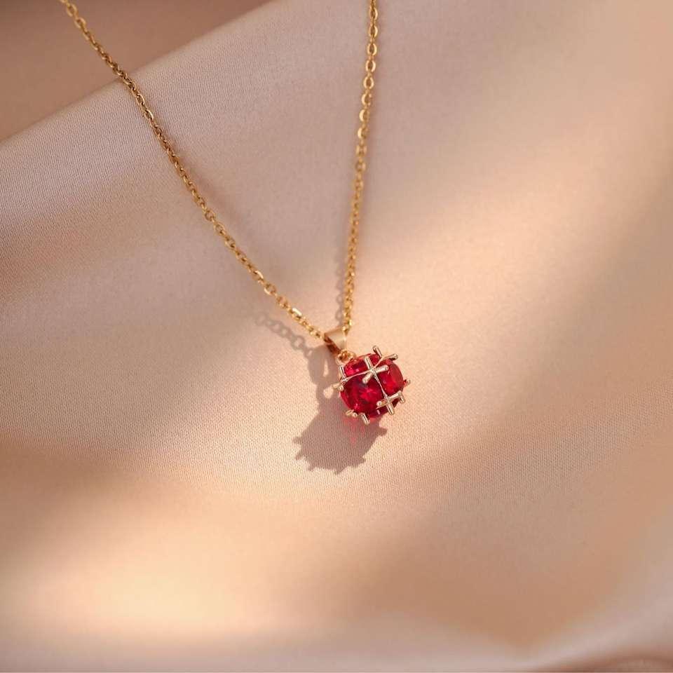 Ladies Vintage Style 18K Plated Pentagram Starfish Zircon Pendant Necklace